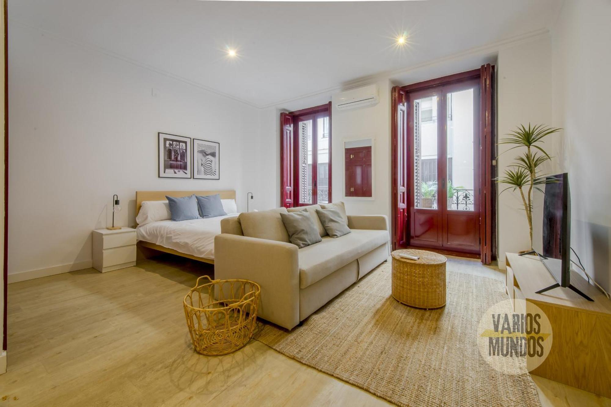 Beautiful Loft Para 3Pax En Huertas-Cortes Madrid Dış mekan fotoğraf