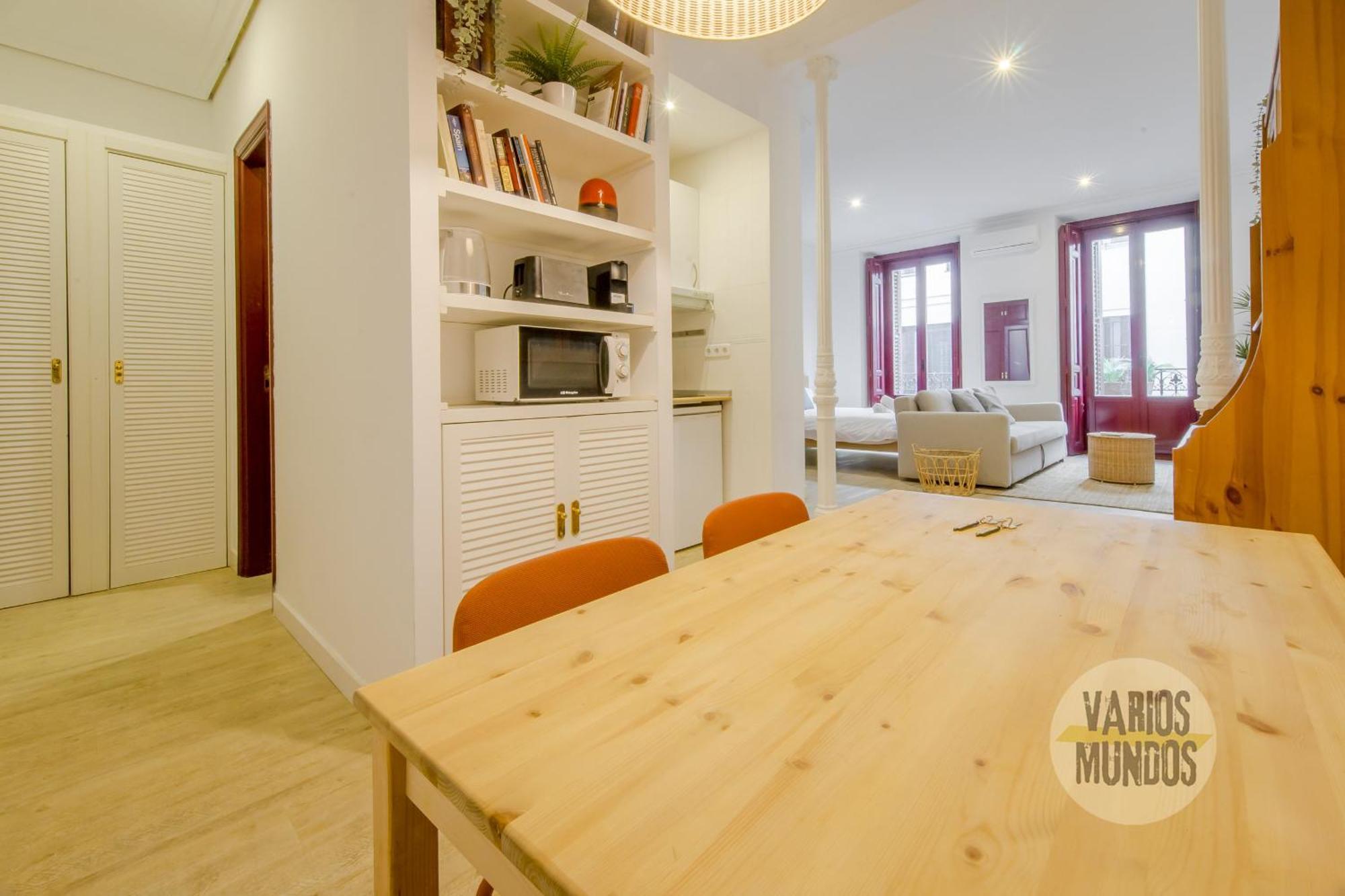 Beautiful Loft Para 3Pax En Huertas-Cortes Madrid Dış mekan fotoğraf