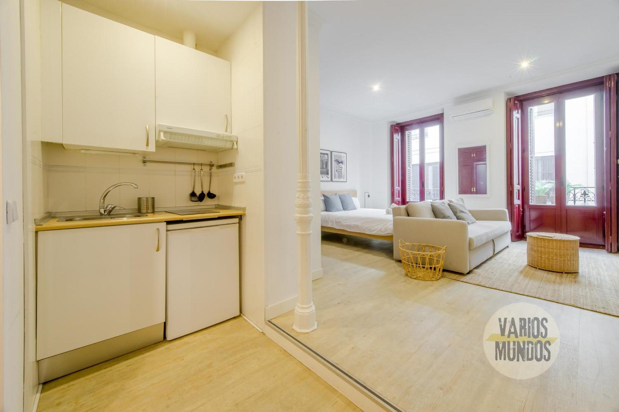 Beautiful Loft Para 3Pax En Huertas-Cortes Madrid Dış mekan fotoğraf